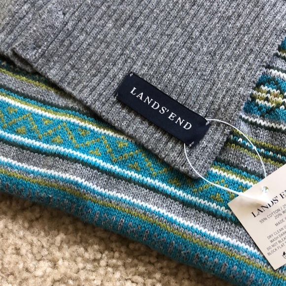 NWT Lands’ End gray and blue scarf - Picture 4 of 7